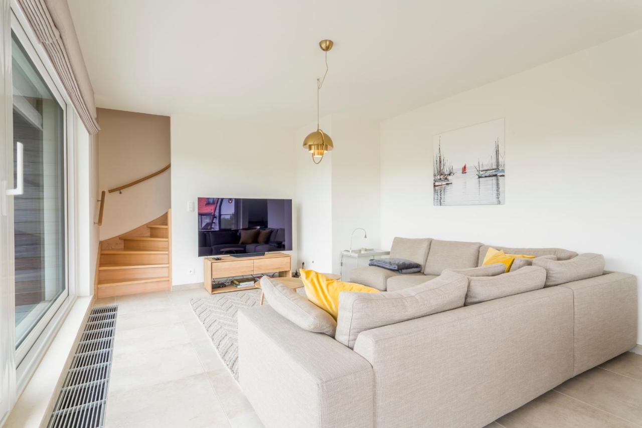 Appartamento Renewed Comfort Duplex W 2 Terraces Nearby Marina Nieuwpoort Esterno foto